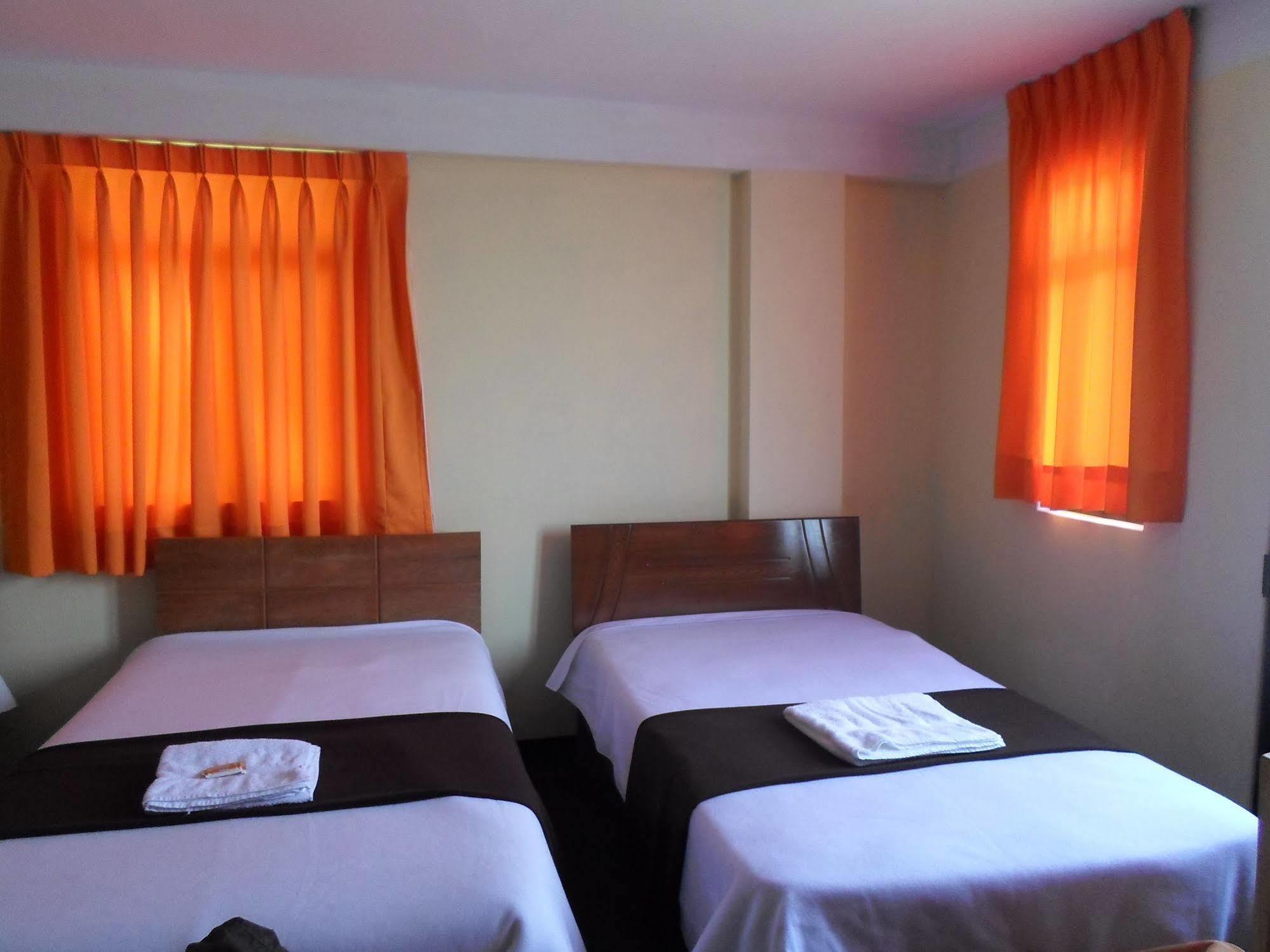 Hostal Casa Del Montanista Huaraz  Eksteriør bilde